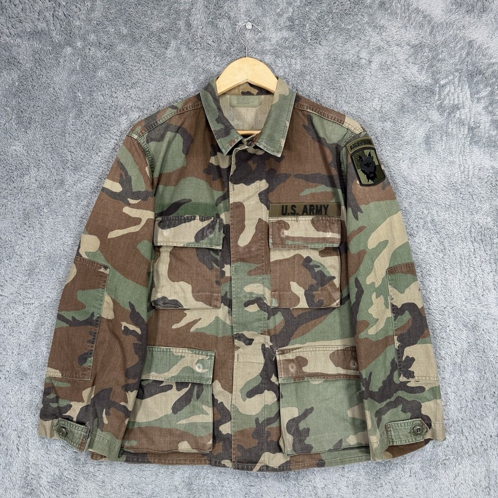 US Army Combat Coat Mens M Short Woodland Camo Airborne Patch Military 90s